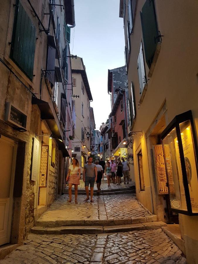 Bruno Old Town Apartments Rovinj Exterior foto