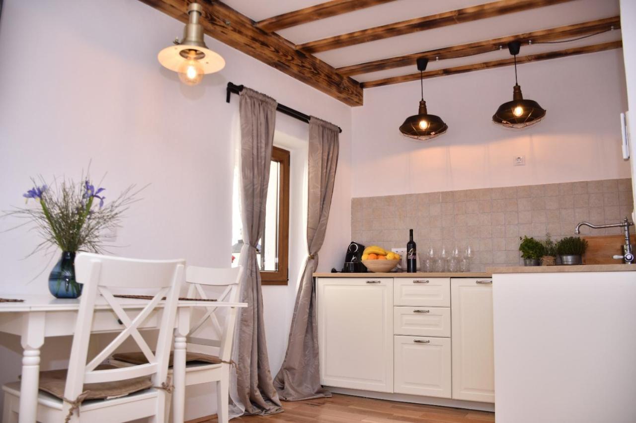 Bruno Old Town Apartments Rovinj Exterior foto