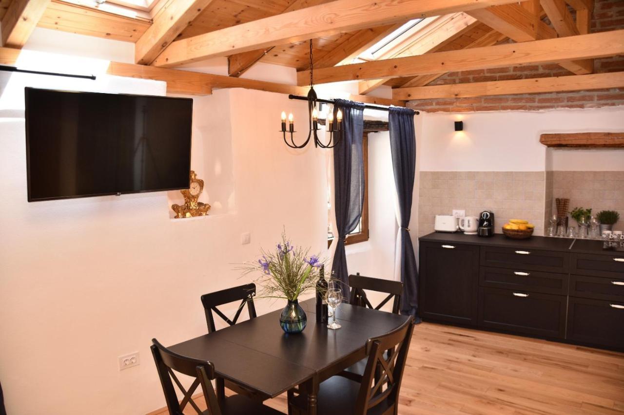 Bruno Old Town Apartments Rovinj Exterior foto